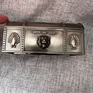 Musical box Metal Lion Made in Japan